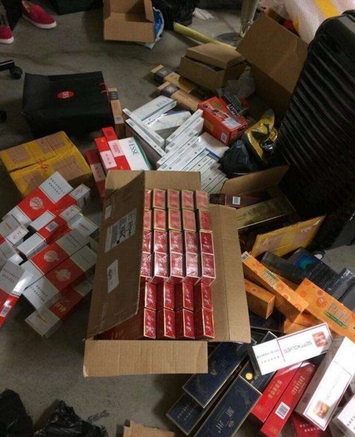 --專供出口外煙  免稅香煙進(jìn)出口香煙外煙爆珠雪茄一手貨源批發(fā)