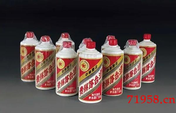 --茅臺為什么比五糧液貴那么多,茅臺五糧液哪個(gè)檔