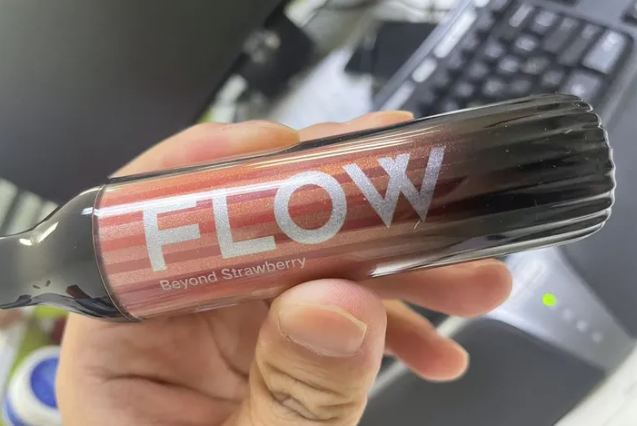 --福祿一次性電子煙怎么樣，F(xiàn)low福祿電子煙多少口