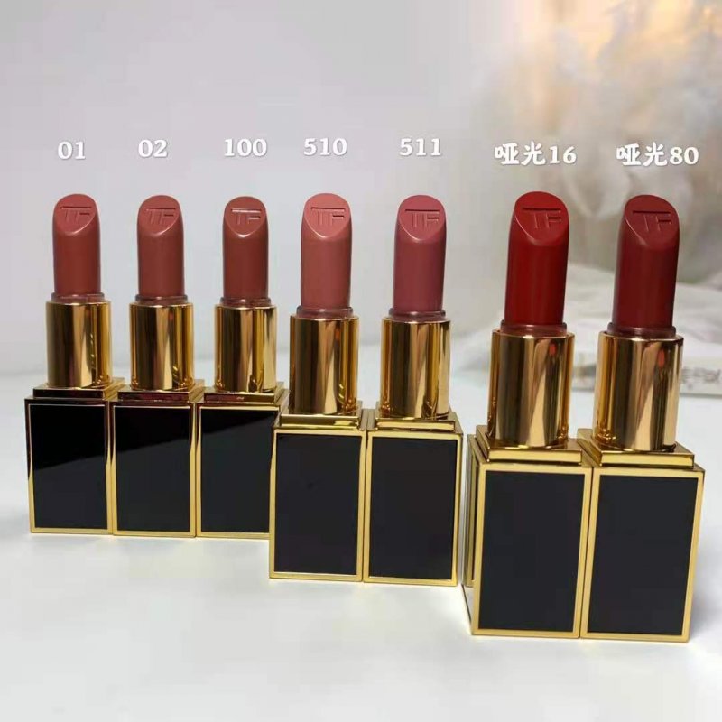 --Dior/迪奧絲絨口紅2021秋冬圣誕限定720唇膏