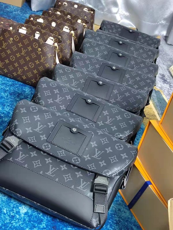 --東莞代工廠的廠家一手貨源 原廠奢侈品包包 奢侈品包包排行榜 原廠奢侈品包包渠道貨 包包渠道貨是什么意思 大牌代工廠的自有品牌 渠道貨的區(qū)別 電商拿貨渠道
