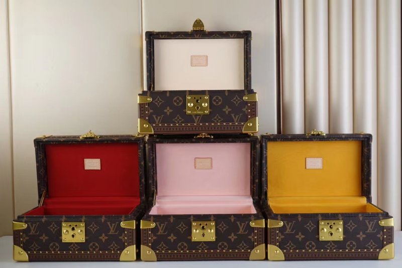 --LV Coffret Tresor 24收納箱珠寶盒代購(gòu)級(jí)，配套證品包裝！