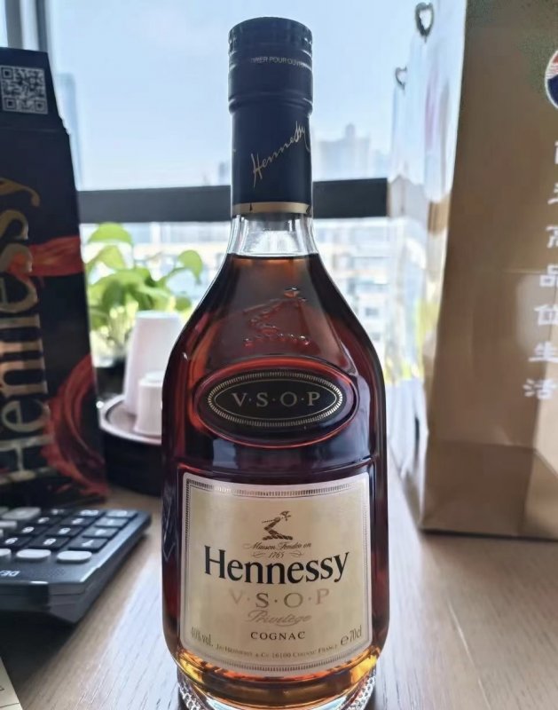 --三大洋酒一手貨源，馬爹利，人頭馬，軒尼詩(shī)批發(fā)